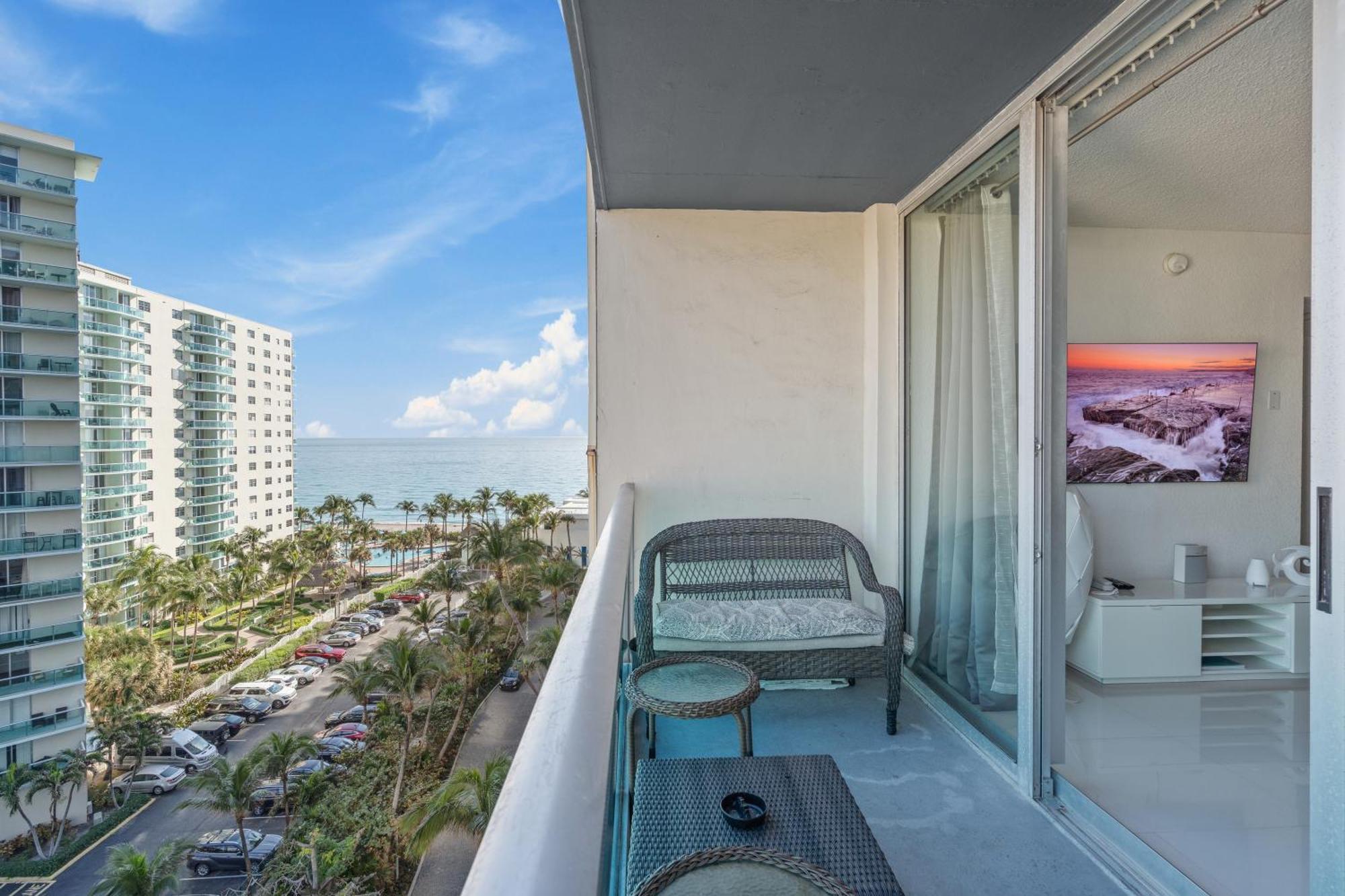 Great Apartment With Beach Access Hollywood Esterno foto